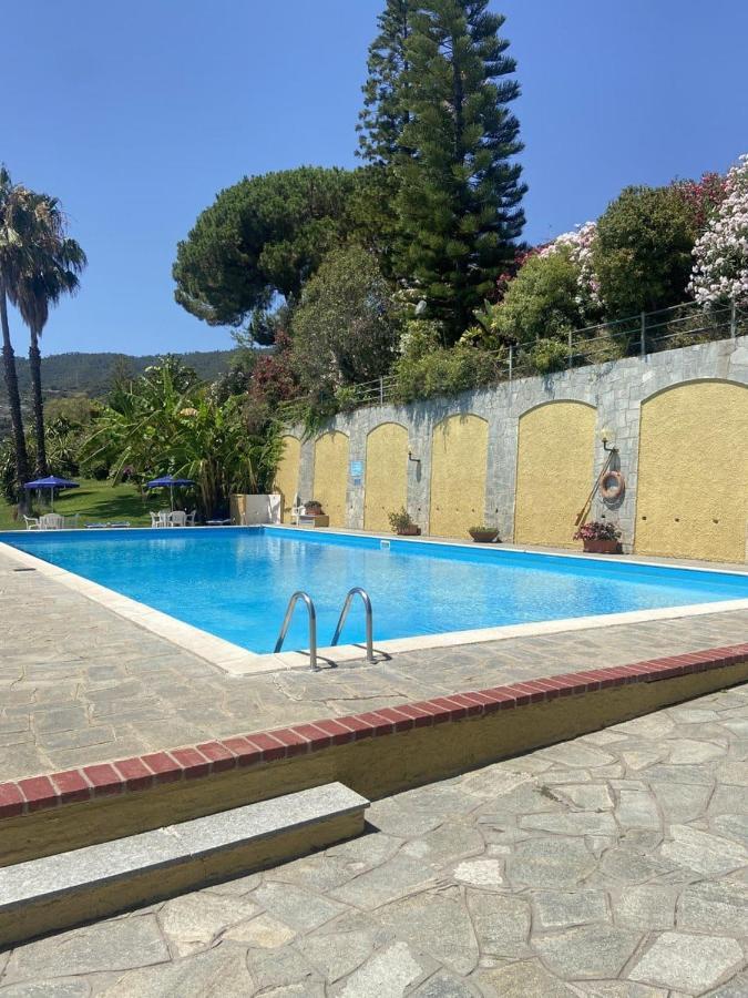 Una Terrazza Sul Golfo Di Ospedaletti By Wonderful Italy מראה חיצוני תמונה